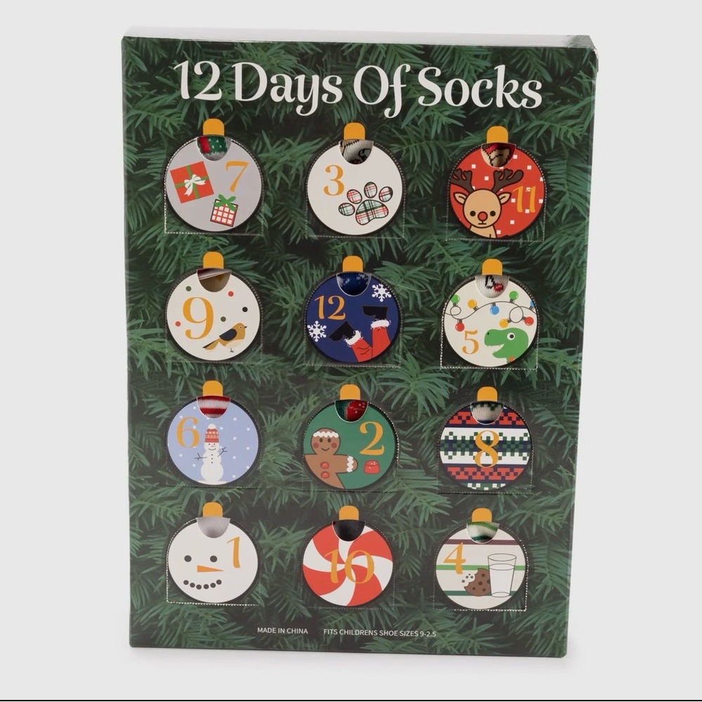 Christmas sale! Muk Luks Kids Christmas 12 Days of Socks Advent Calendar